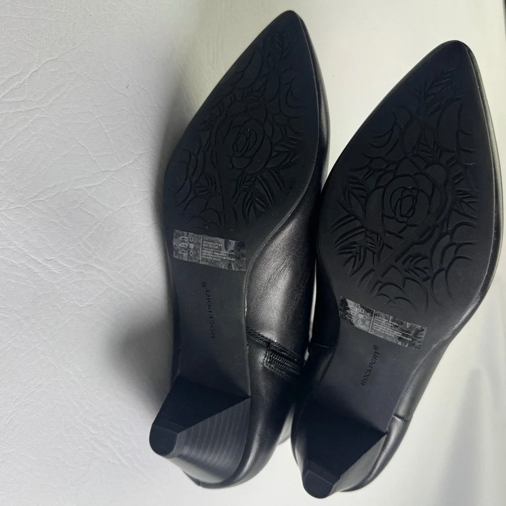 Rockport Milia V Bootie Black Leather Pointed Toe Ankle Boots CJ0834 Womens 9M